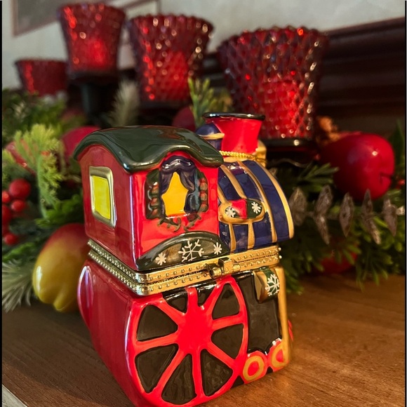 Rare Mr Christmas 1990’s Porcelain Train Moving Musical Christmas Tree Ornament - Picture 6 of 7